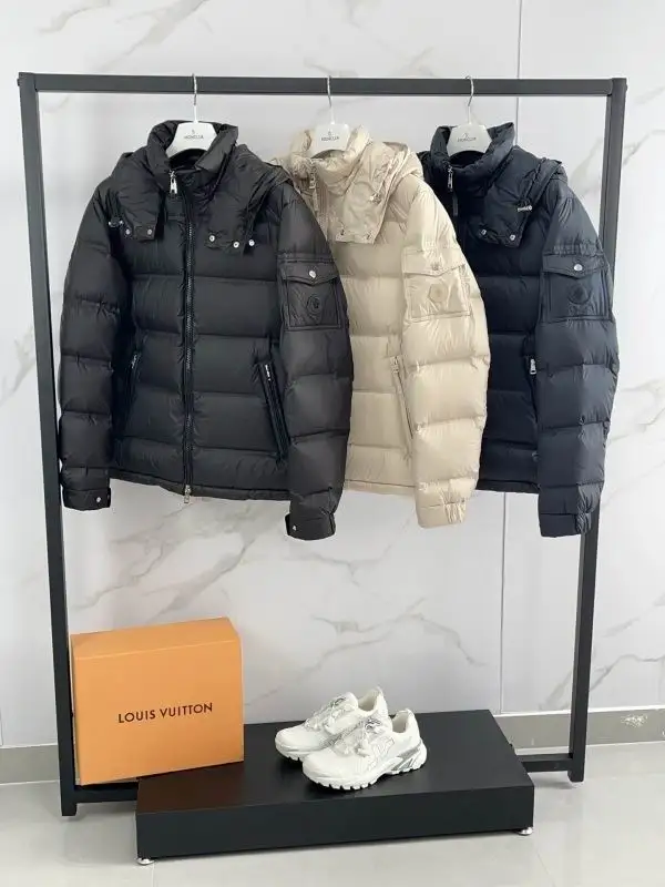 Moncler sz1-5 26yr321